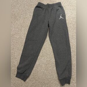 Jordan Kids Grey Jogger Sweatpants Size Large